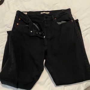 Levi’s Black Wedgie Straight Jeans